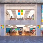 Microsoft cierra todas sus tiendas físicas y anuncia nueva estrategia de ventas.